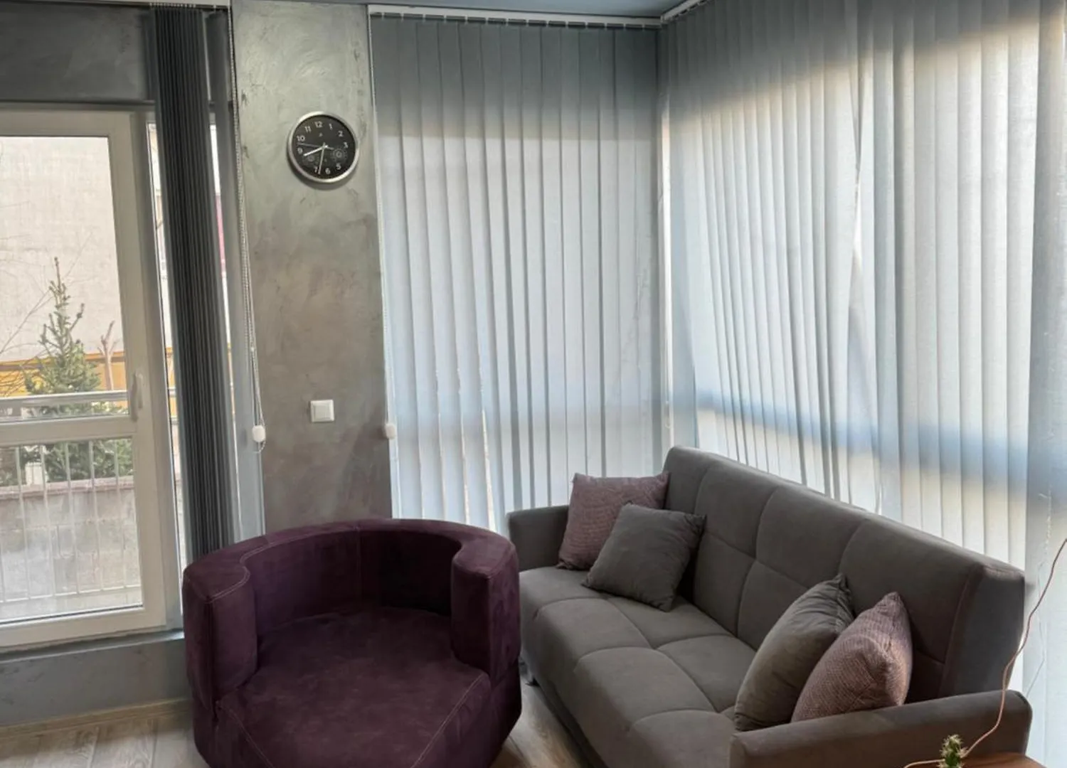 2-Bedroom With Private Parking Fast Wifi 3-Aircon 3-Smarttvs Workdesk Youtube Premium And Netflix Varna 0*,  Bulgaria