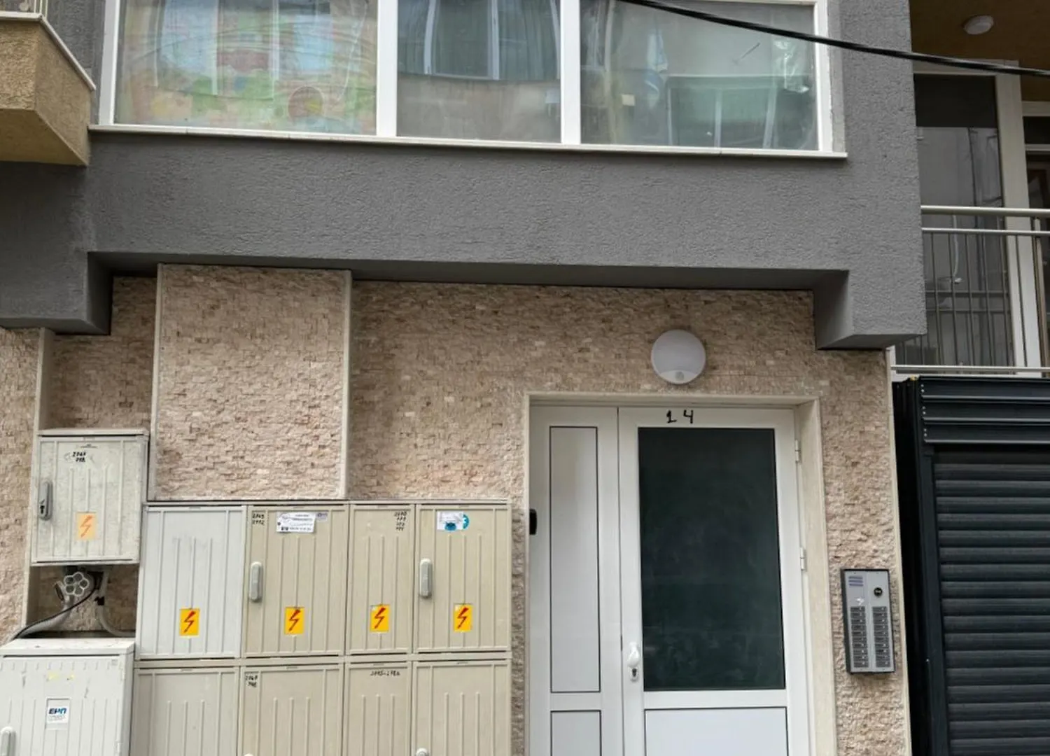 2-Bedroom With Private Parking Fast Wifi 3-Aircon 3-Smarttvs Workdesk Youtube Premium And Netflix Varna 0*,  Bulgaria